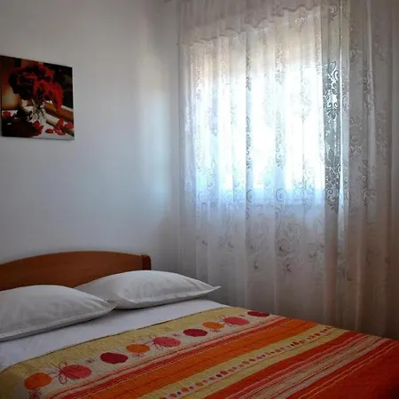 Appartement Tonci And Iris *