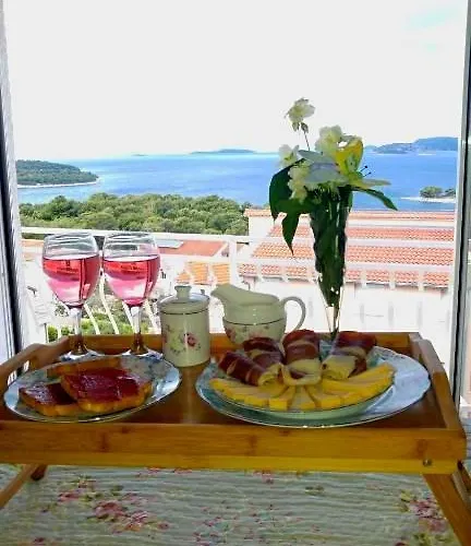 Appartement Tonci And Iris Primošten